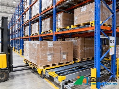 Kif tipprevjeni u ssolvi l-problemi Push Back Rack Jams fl-Imħażen